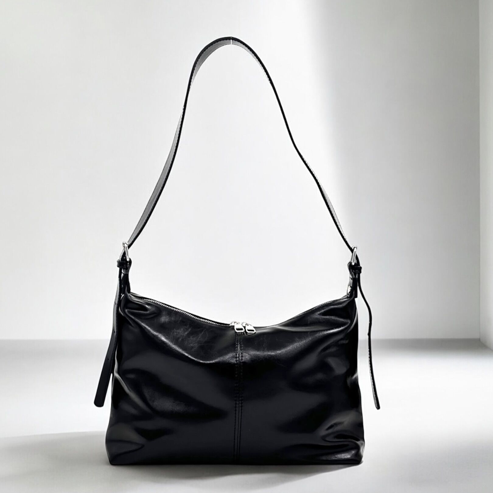 Ayarlanabilir Çapraz Omuz Çantası Milano Siyah