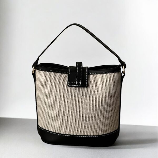 Hasır Görünümlü Deri Ve Gold Kemer Detaylı Omuz Çantası Eva