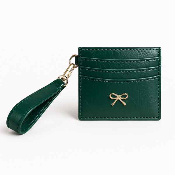 Kurdele Detaylı Kartlık Charm Yeşil
