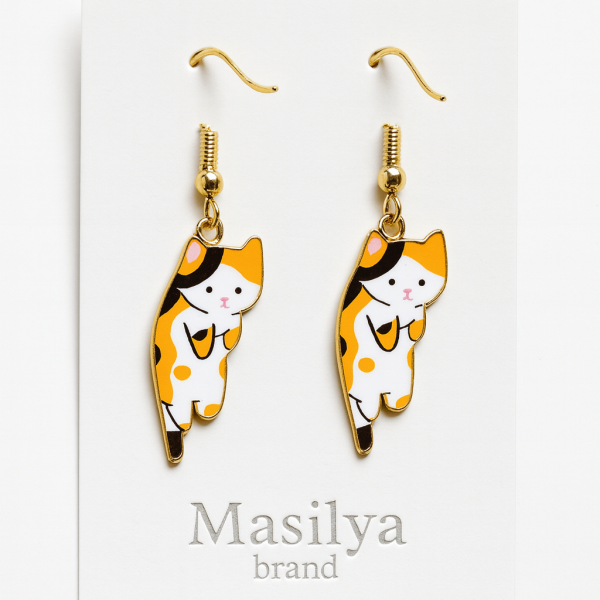 Gold Detaylı Kedili Küpe