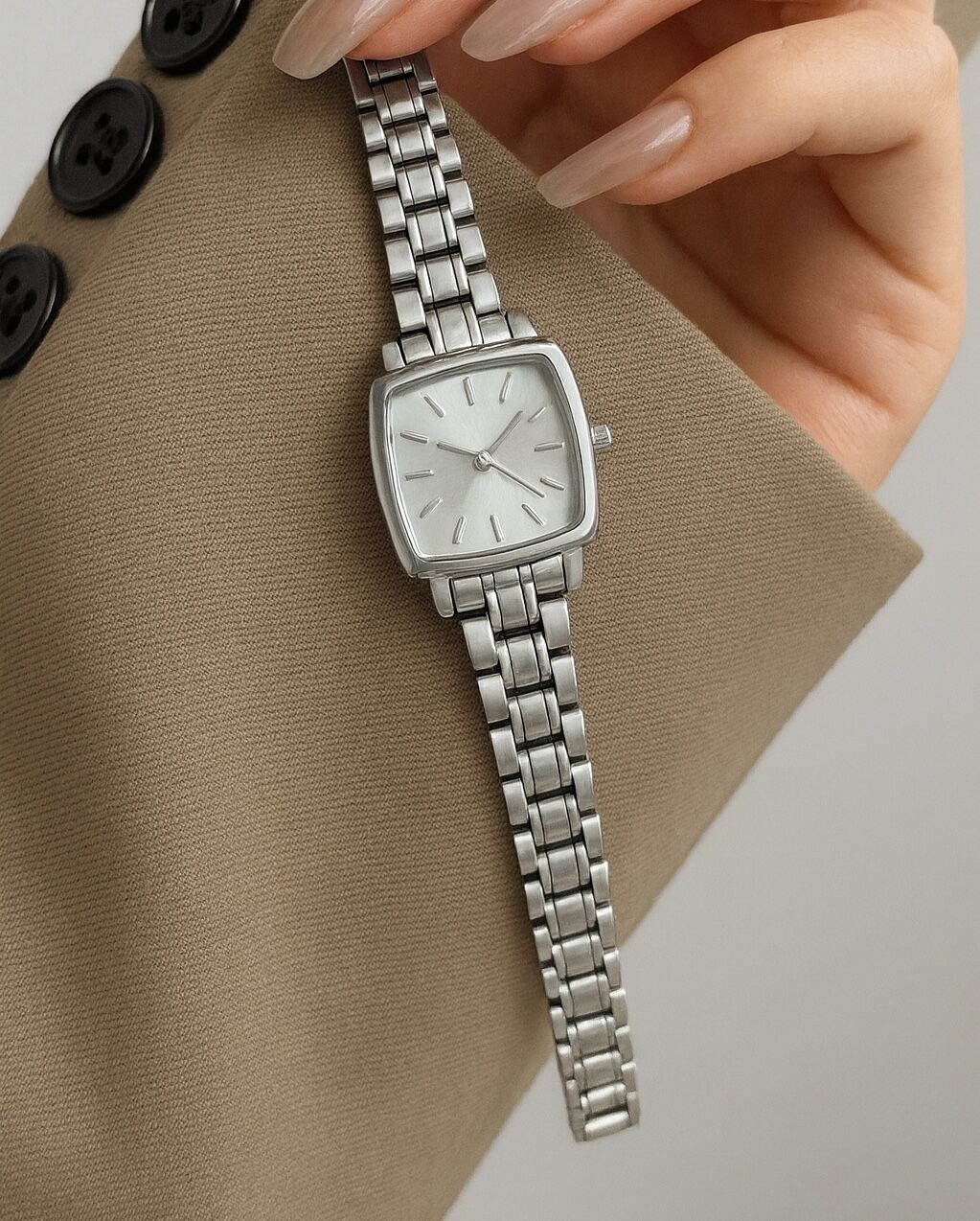 Retro Kare Kadran Minimal Özel Kutulu Gümüş Kadın Kol Saati Gümüş