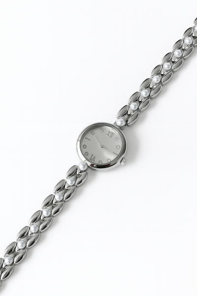 Özel Kutulu Şık İncili Gümüş Kadın Saat